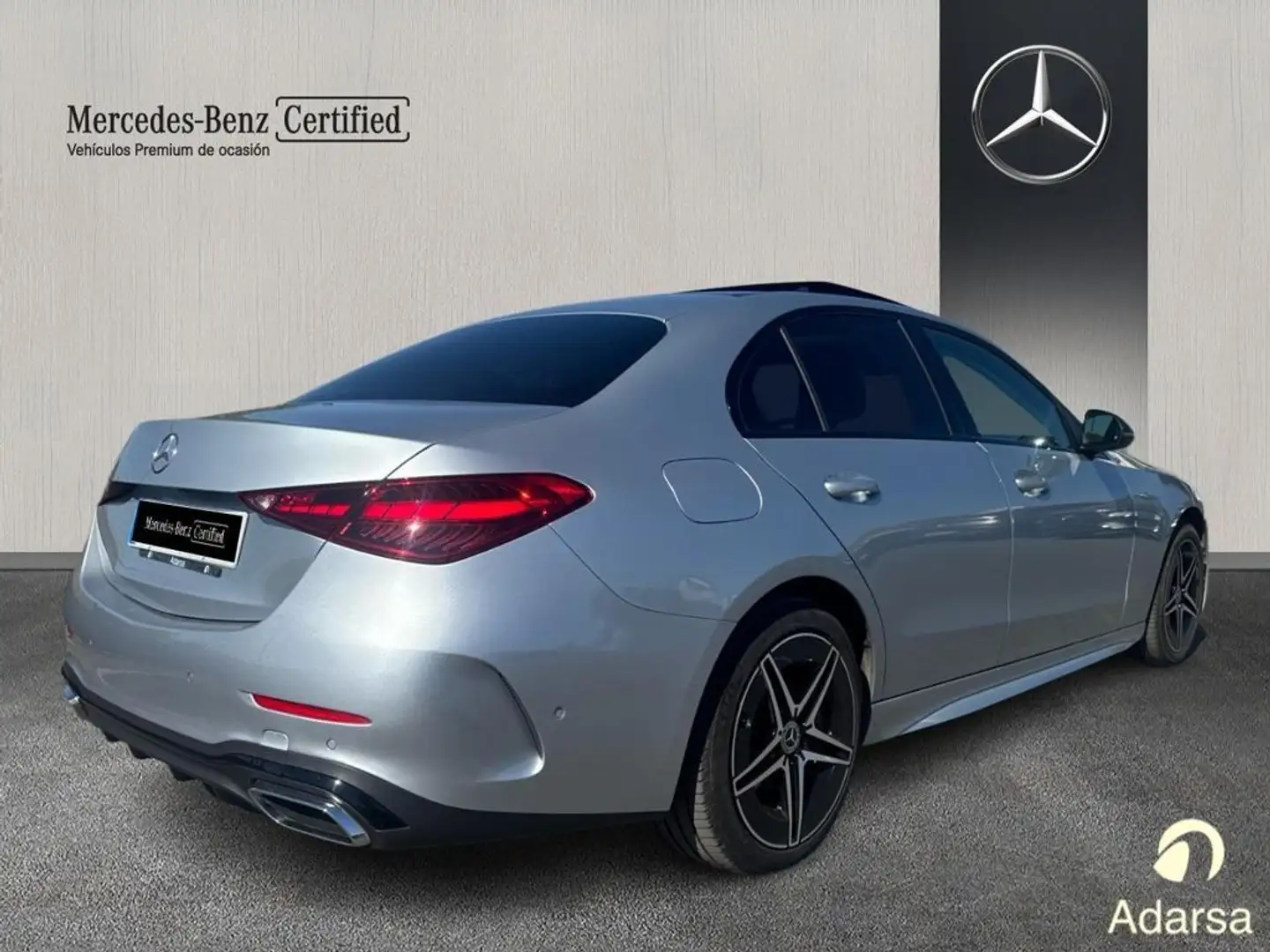 Mercedes-Benz C 300 e con tecnología híbrida EQ - 2