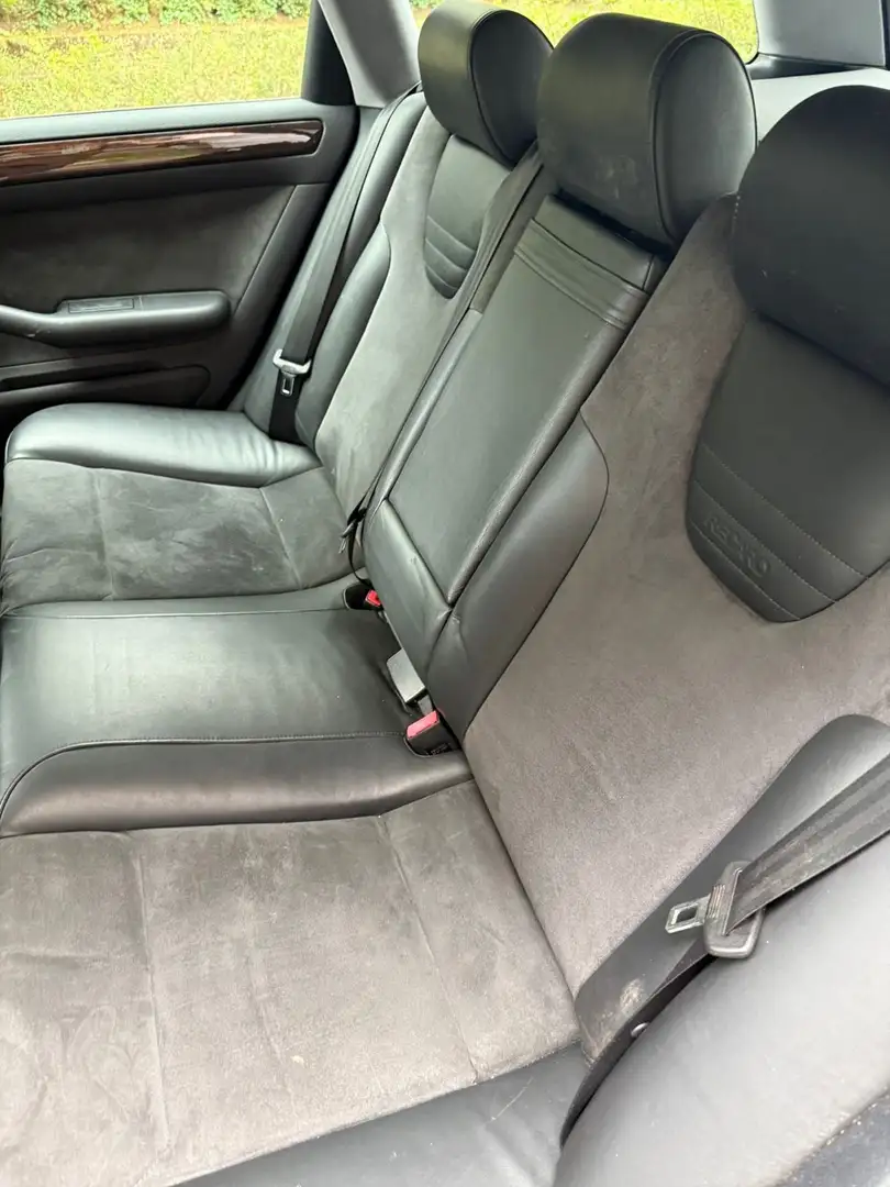 Audi A6 A6 4.2 V8 q.Advance Noir - 2
