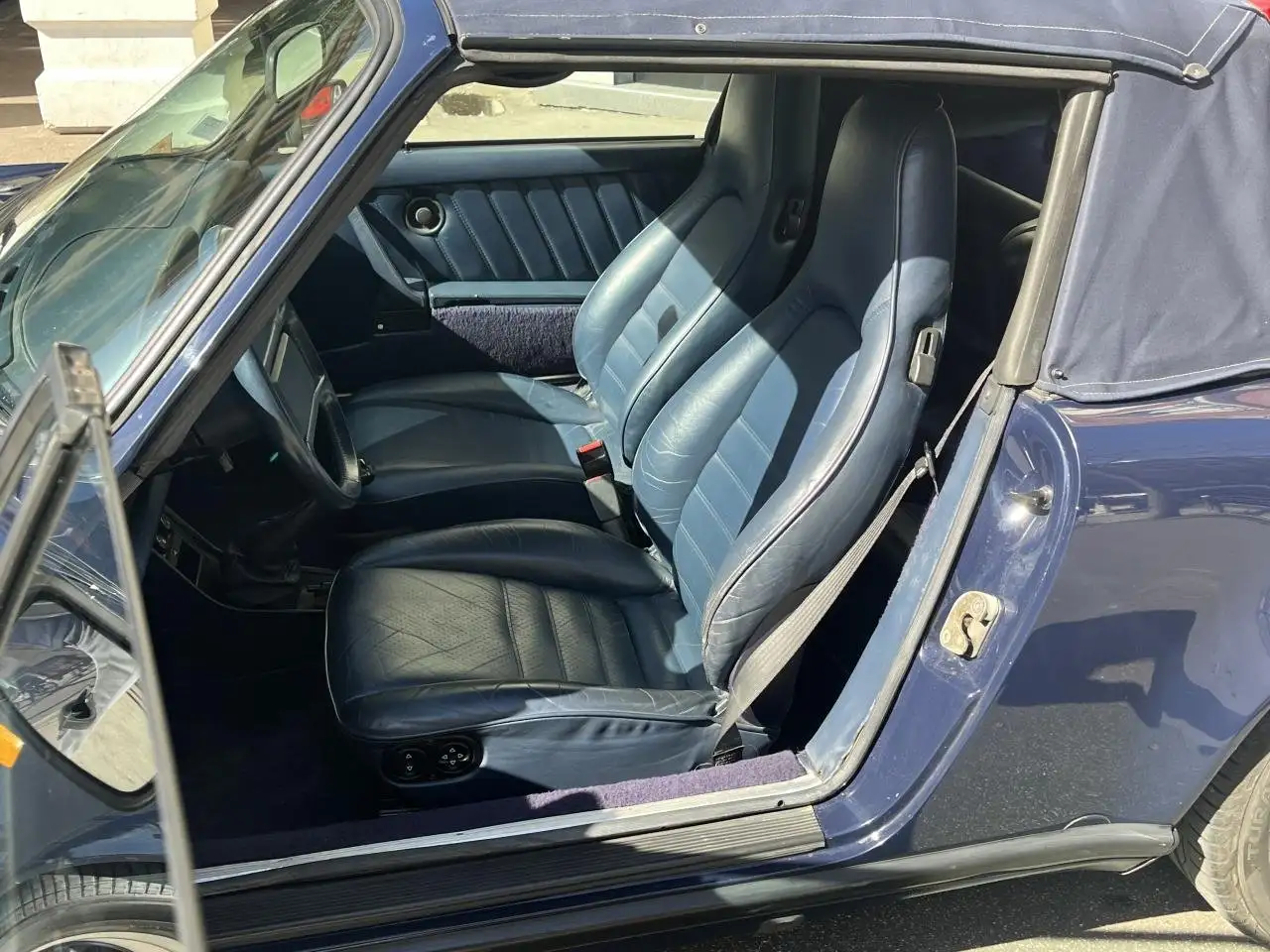 Porsche 911 3.2 cabriolet G915, foto 11