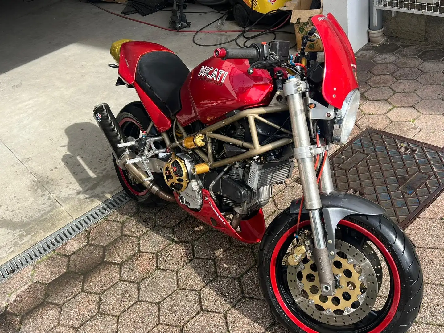 Ducati Monster 900 M Rosso - 1