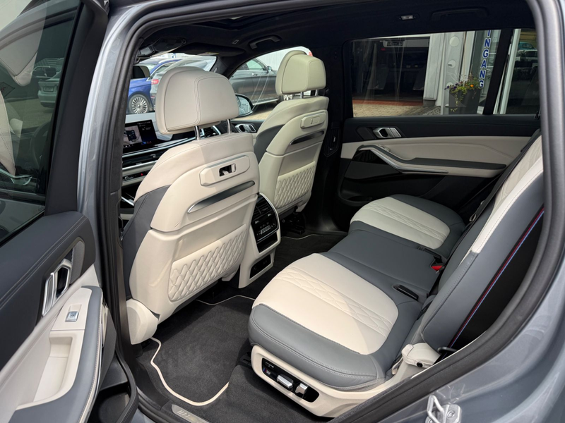 BMW X7 xDrive 40 d M Sport Massage Pano/SBD 7-Sitzer — photo 13