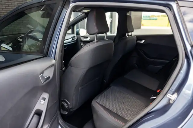 Ford Fiesta view 6