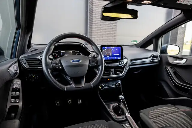 Ford Fiesta view 24