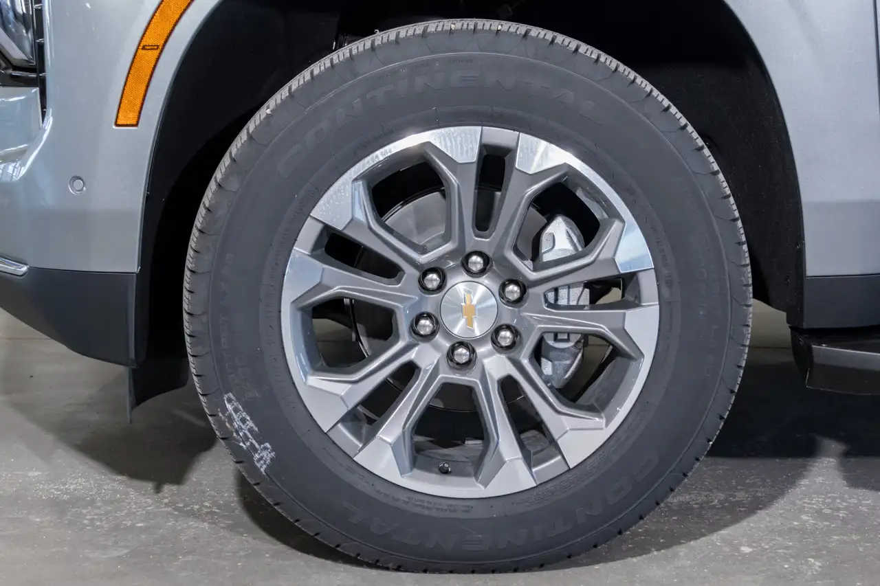 Chevrolet Tahoe снимка Chevrolet Tahoe