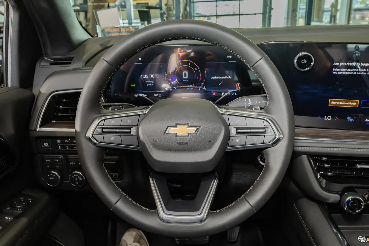 Chevrolet Tahoe снимка Chevrolet Tahoe