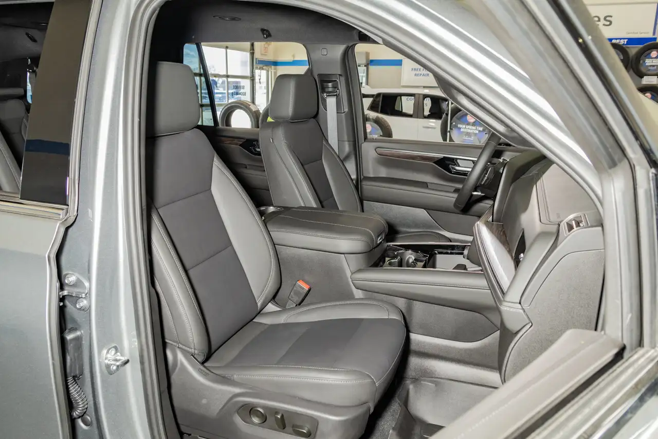 Chevrolet Tahoe снимка Chevrolet Tahoe