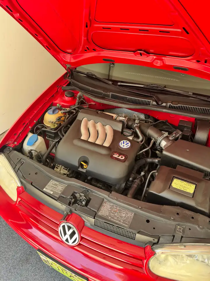 Volkswagen Golf photo Volkswagen Golf