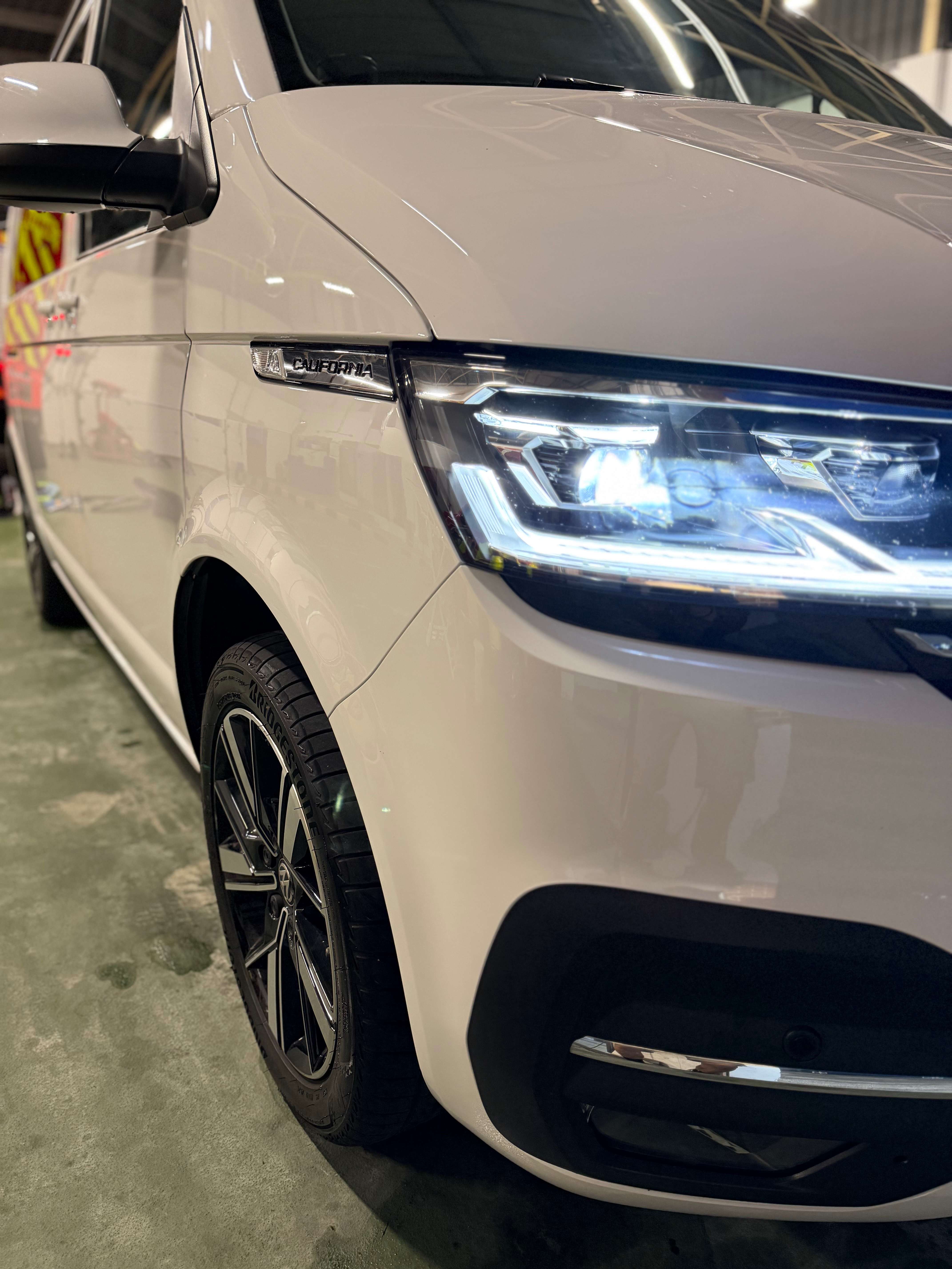 Volkswagen T6.1 California Beach 150cv DSG - foto 1