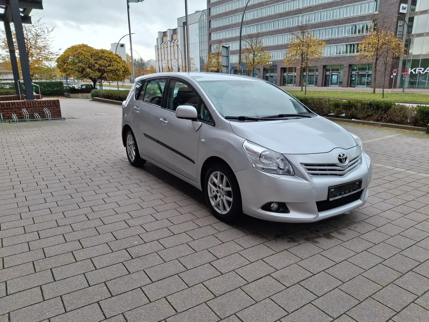 Toyota Verso Verso 1.8 Executive Argent - 2