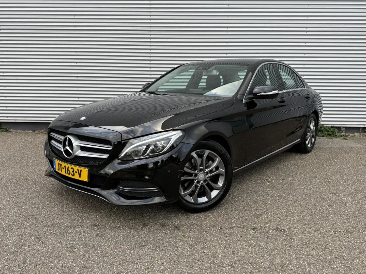 Mercedes-Benz C 180 Ambition NAP Dealer OH Automaat Trekhaak Led sfeer Noir - 1
