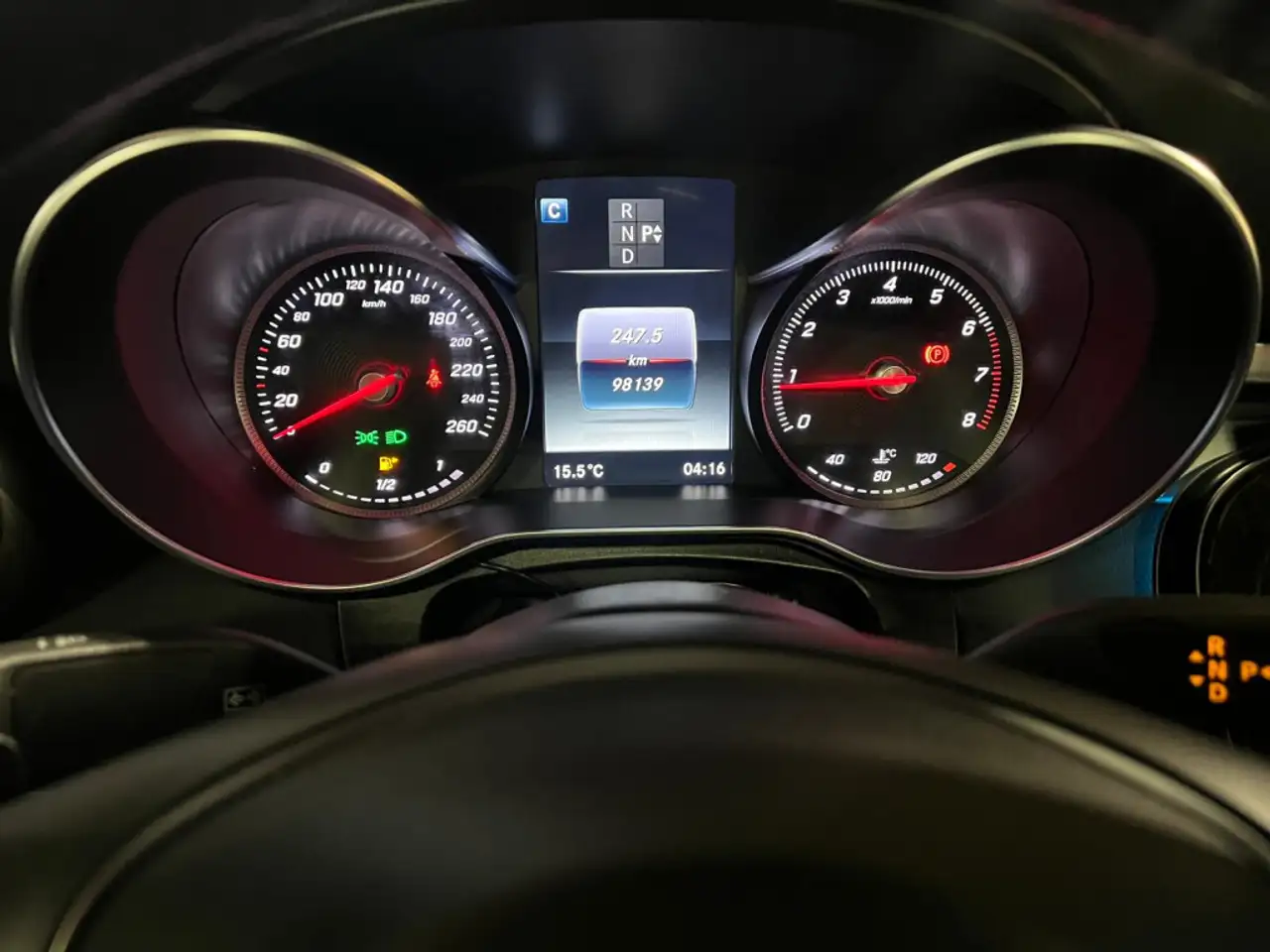 Mercedes-Benz GLC снимка Mercedes-Benz GLC