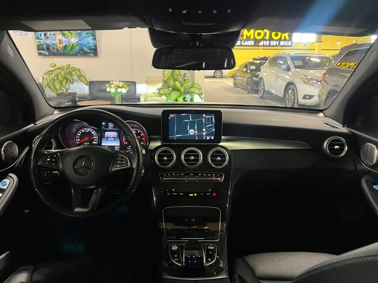Mercedes-Benz GLC снимка Mercedes-Benz GLC