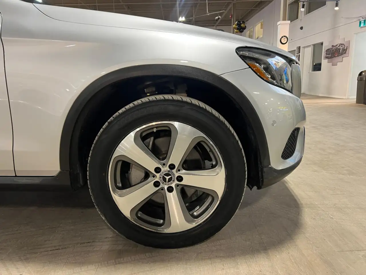 Mercedes-Benz GLC снимка Mercedes-Benz GLC