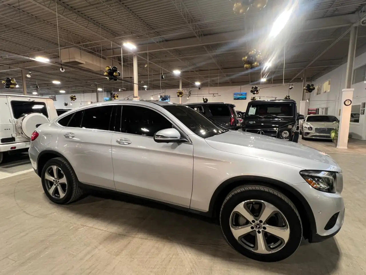 Mercedes-Benz GLC снимка Mercedes-Benz GLC