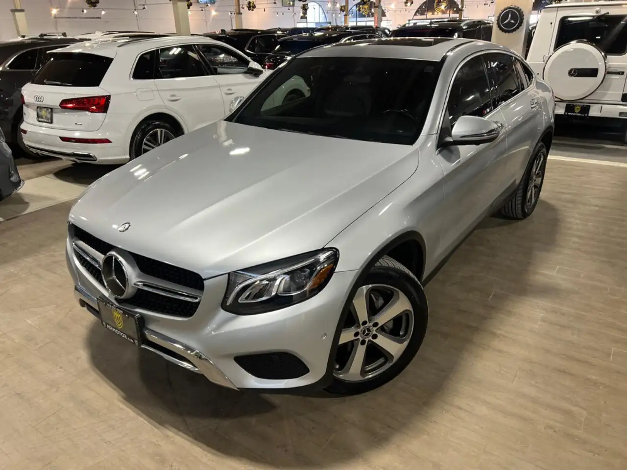 Mercedes-Benz GLC снимка Mercedes-Benz GLC