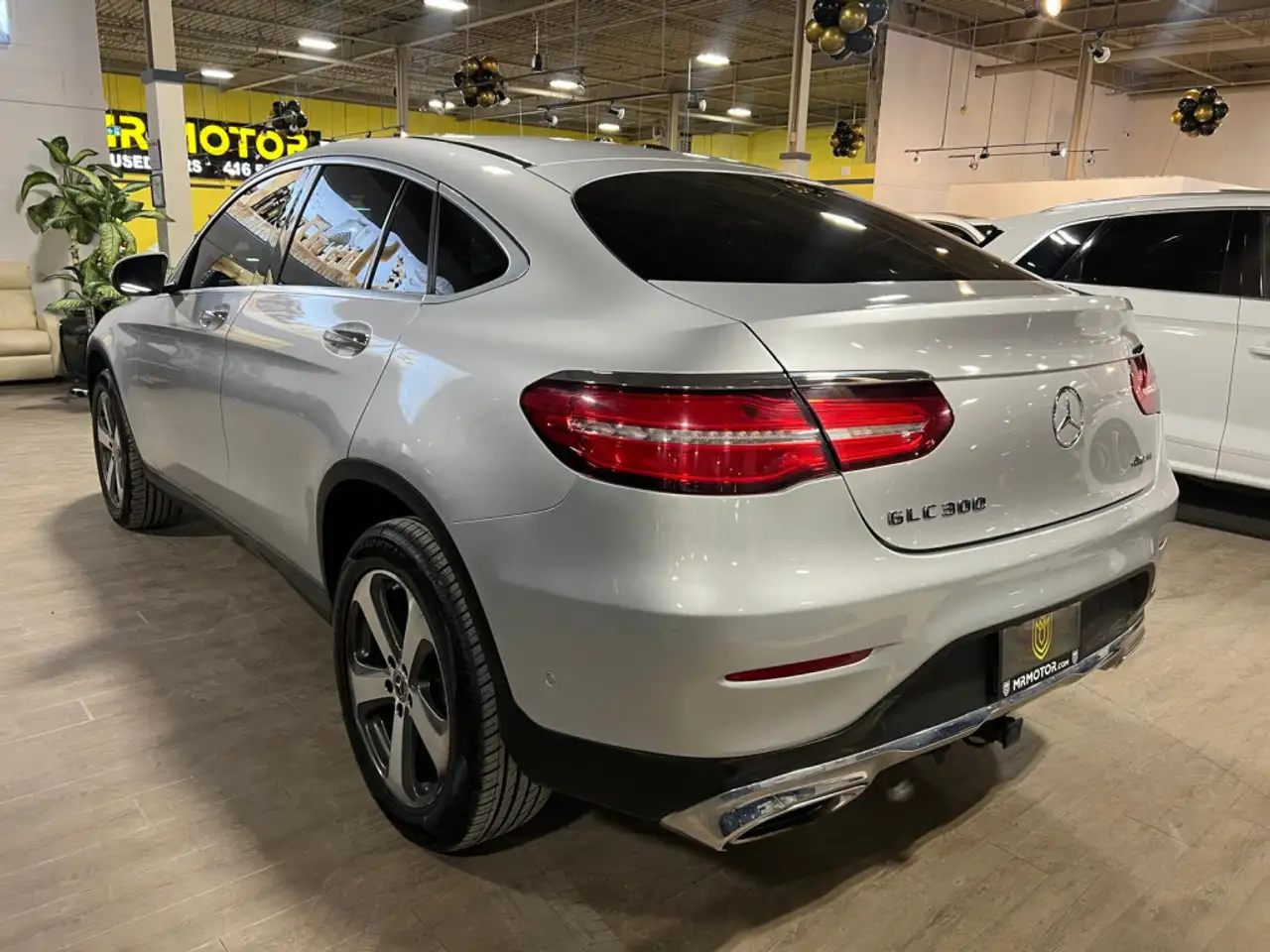 Mercedes-Benz GLC снимка Mercedes-Benz GLC