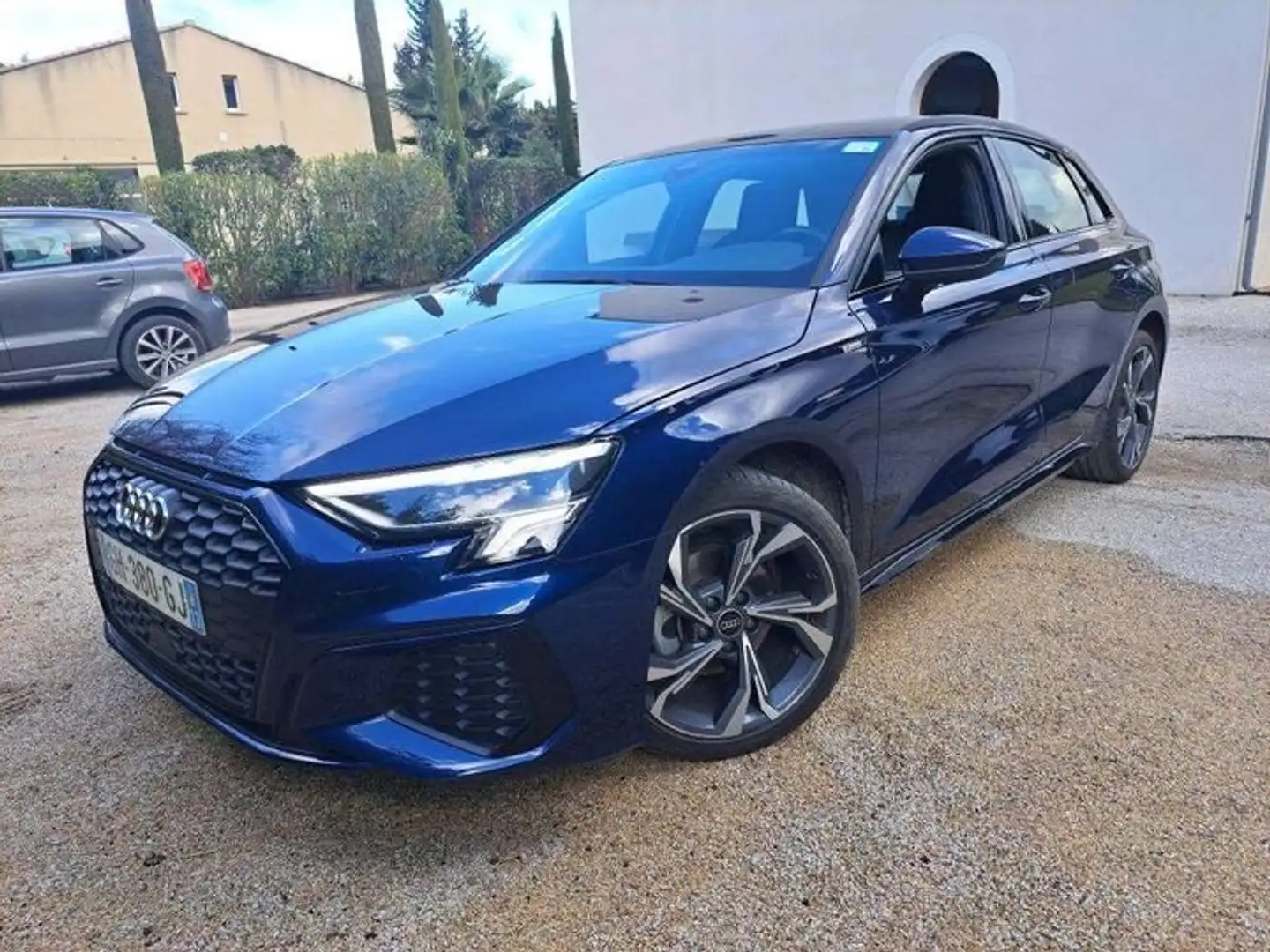 Audi A3 Sportback 1.5 TFSI S tronic Bleu - 1