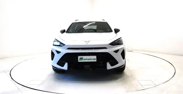 CUPRA Formentor view 2