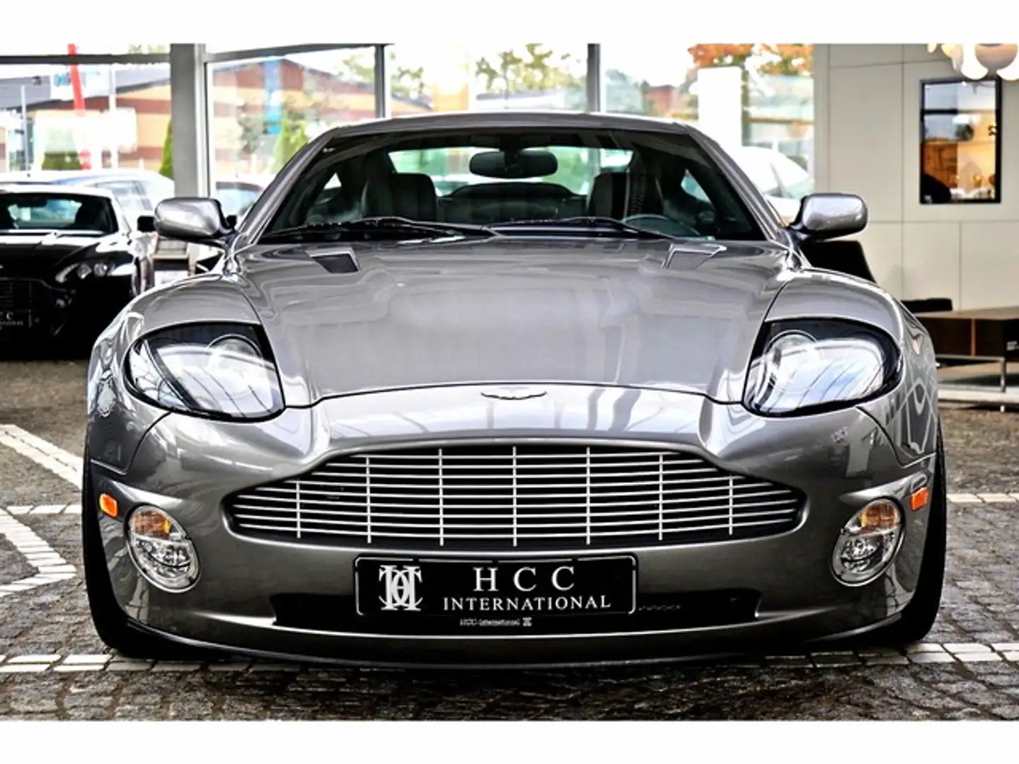 Aston Martin Vanquish V12 1.Hand Sammler-Zustand + Garantie Grigio - 2