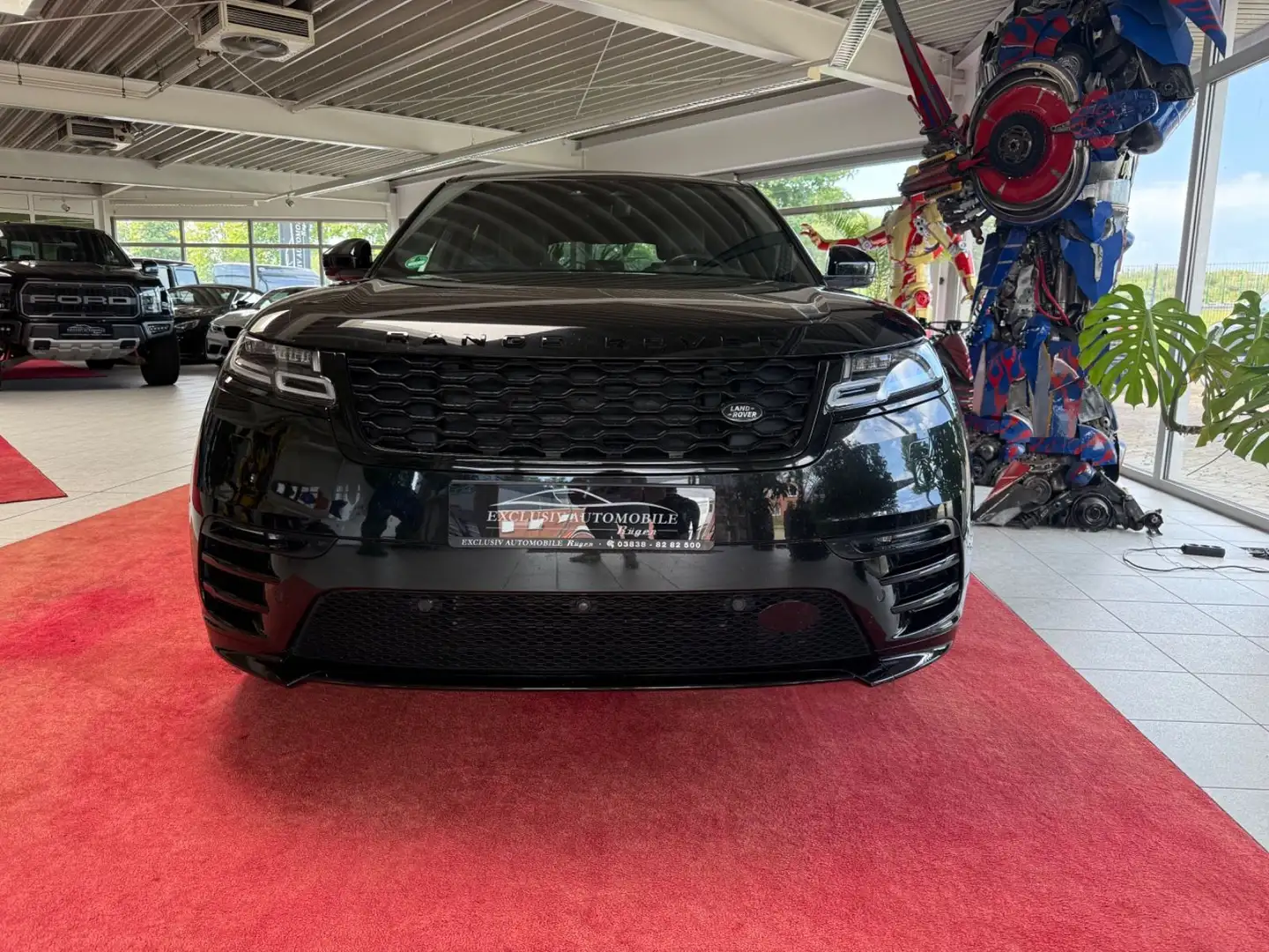 Land Rover Range Rover Velar Dynamic Edition Noir - 2