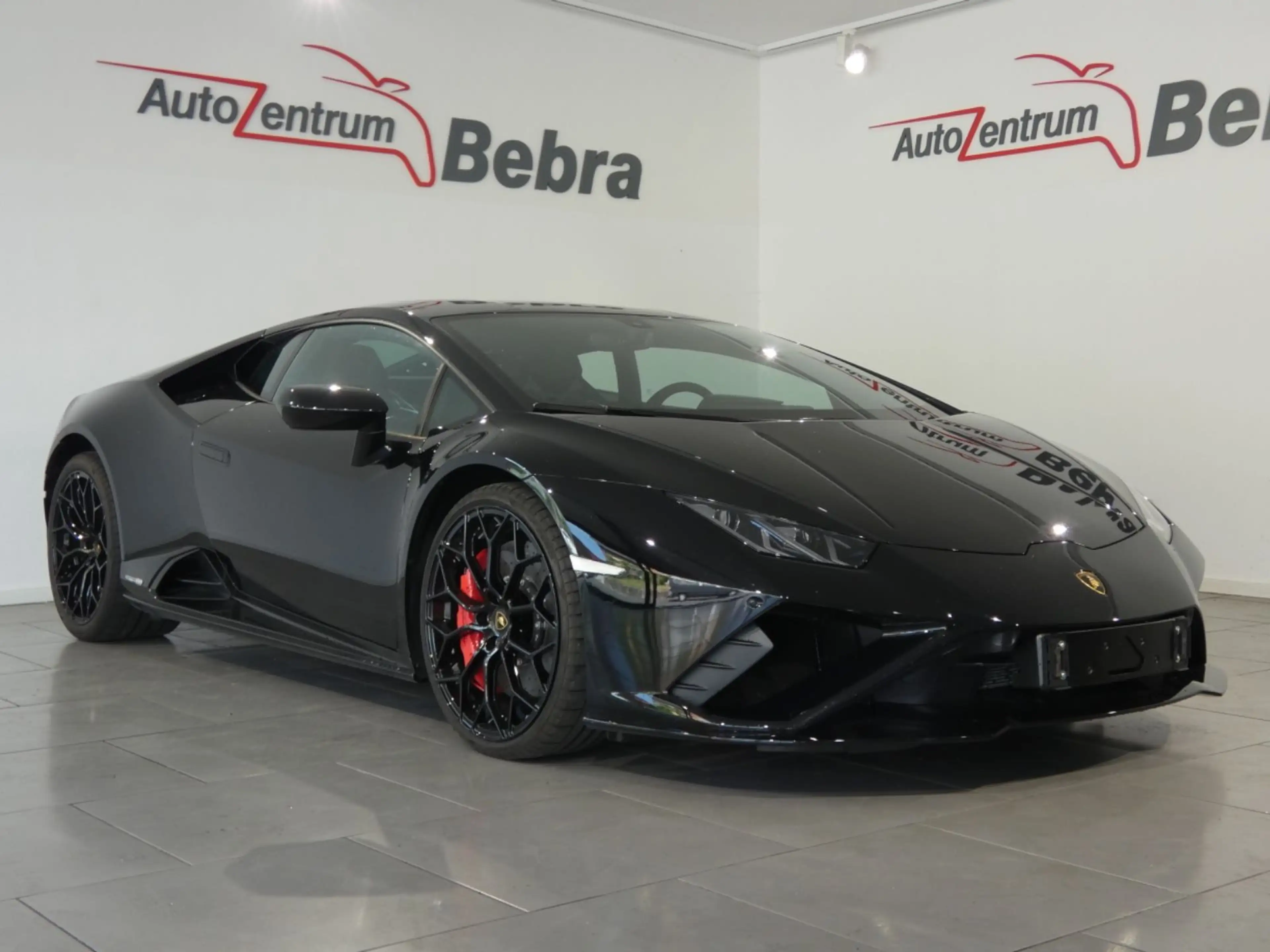 Lamborghini Huracán EVO RWD 1. Hand MY23 Driver Pack/LIFT — photo 3