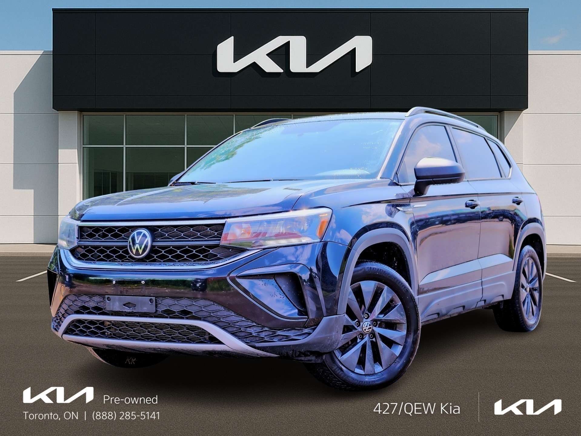 Black 2022 Volkswagen Taos SUV / Crossover 7-Speed Automatic