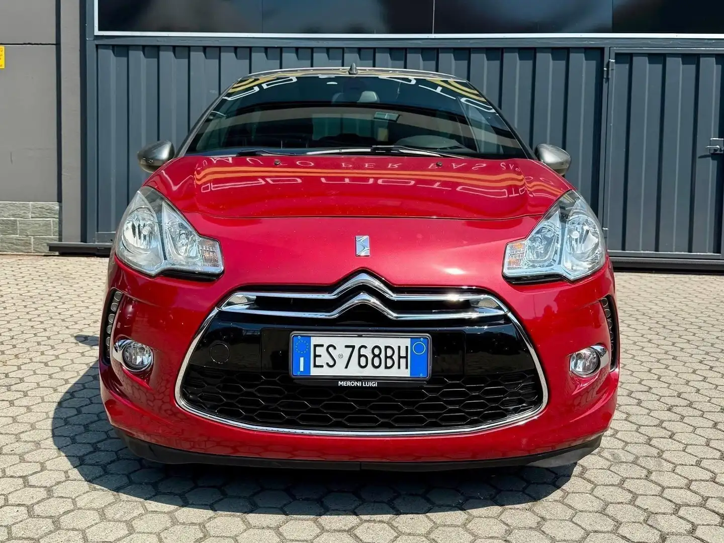 Citroen DS3 DS3 Cabrio 1.6 e-hdi airdream Sport Chic etg6 cmp6 Rood - 2