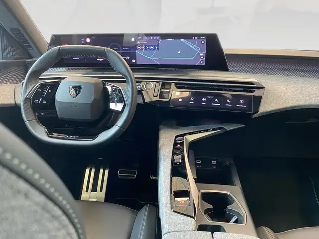Peugeot 3008 view 6