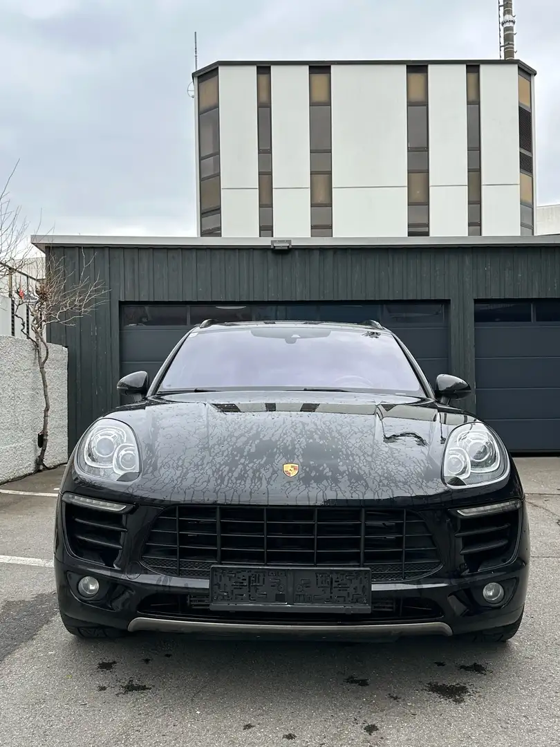 Porsche Macan S - 1