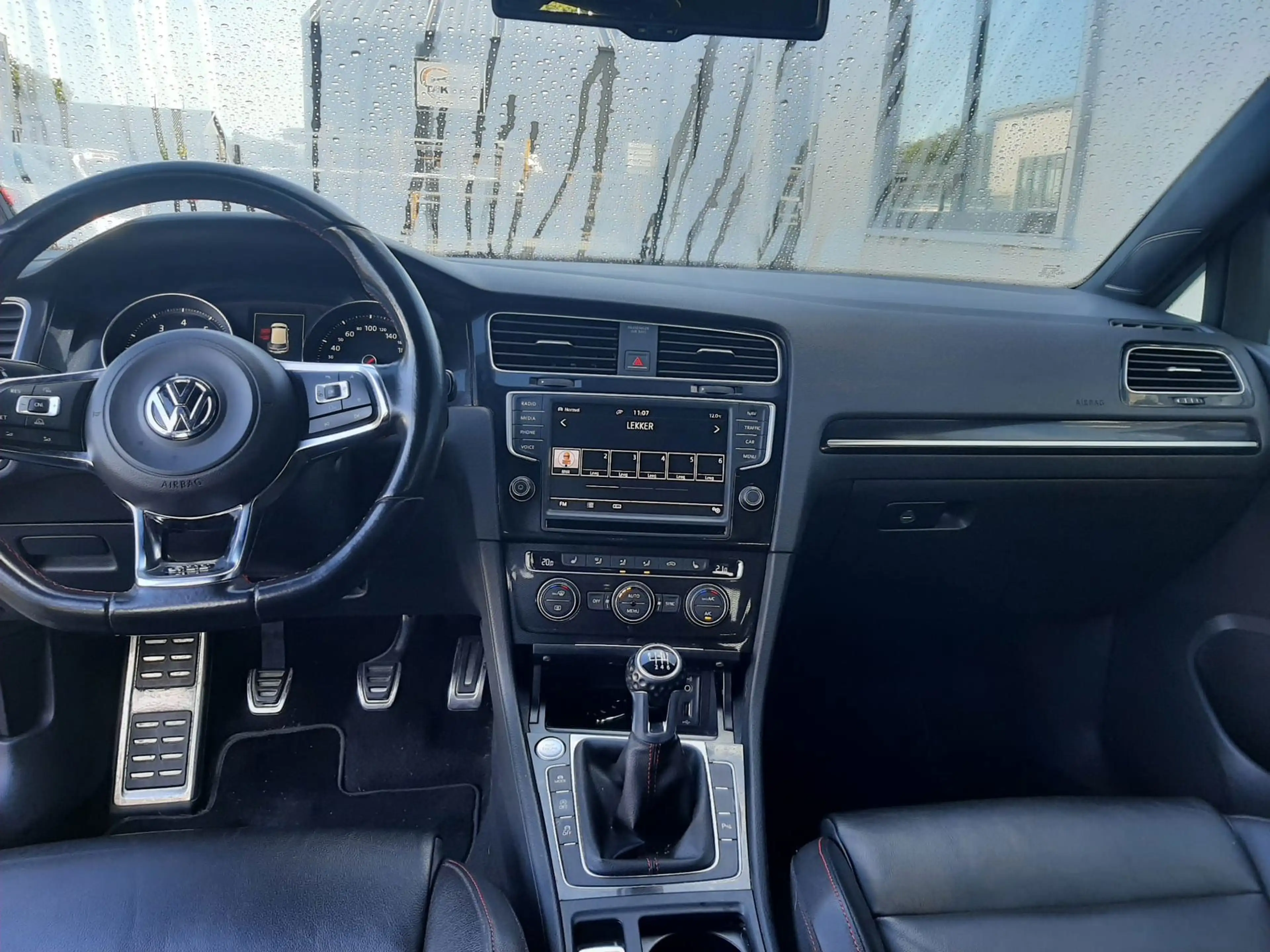 Volkswagen Golf GTI 2.0 TSI Performance leer navi camera — photo 11