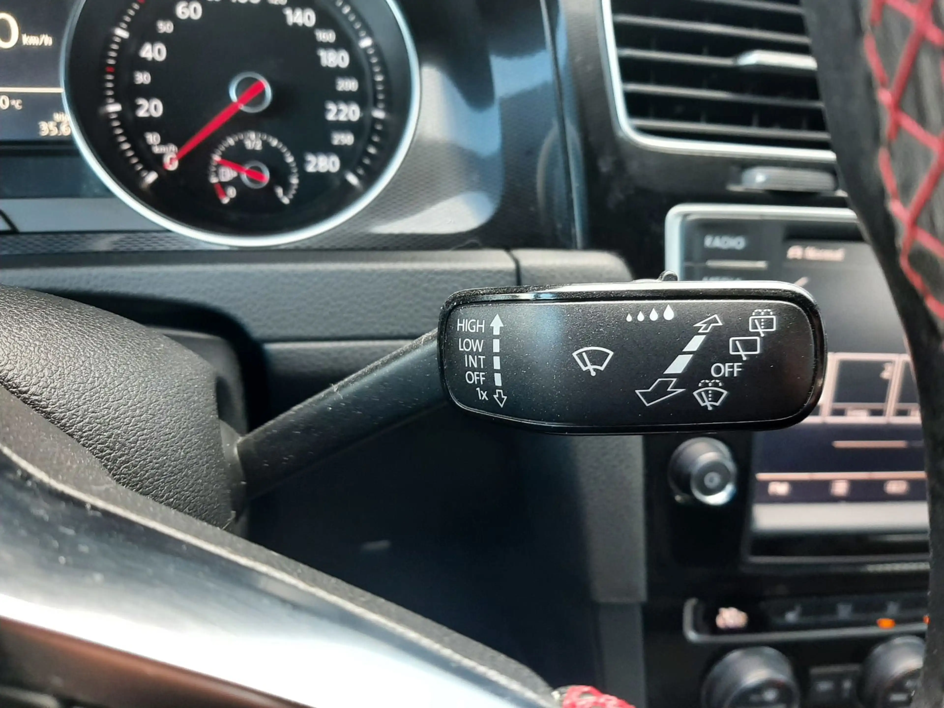 Volkswagen Golf GTI 2.0 TSI Performance leer navi camera — photo 14