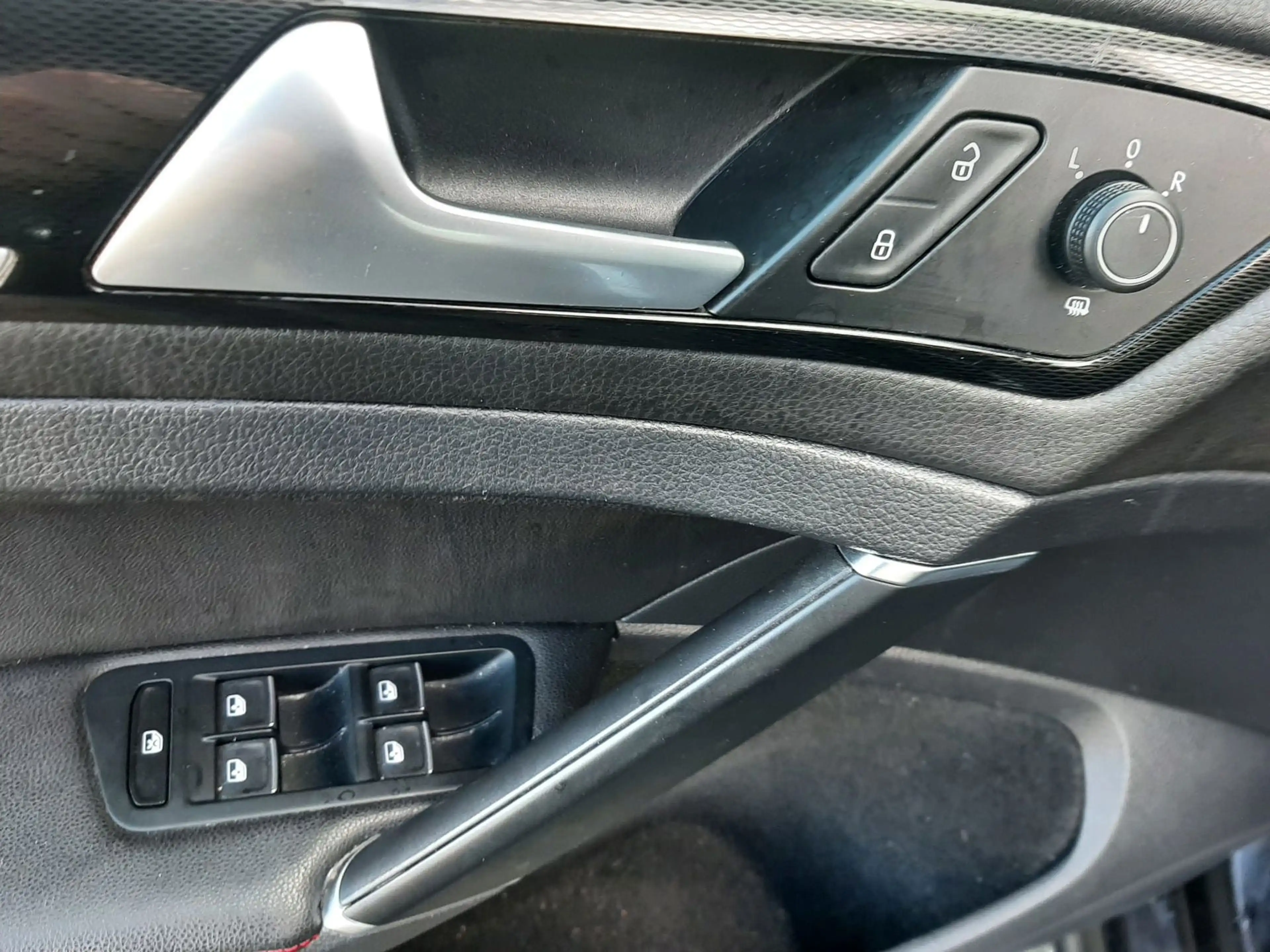 Volkswagen Golf GTI 2.0 TSI Performance leer navi camera — photo 9