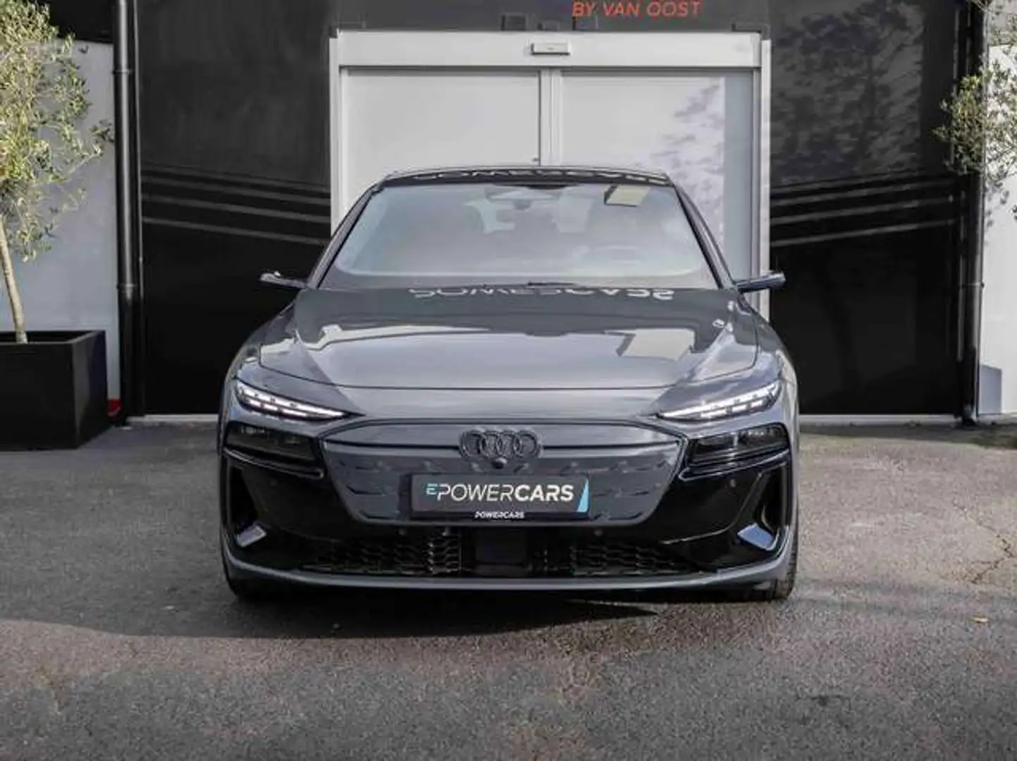 Audi A6 e-tron Performance S Line | NEW - €25.000 | Pano | B&O Grau - 2