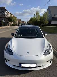 77 kWh Long Range Dual Motor