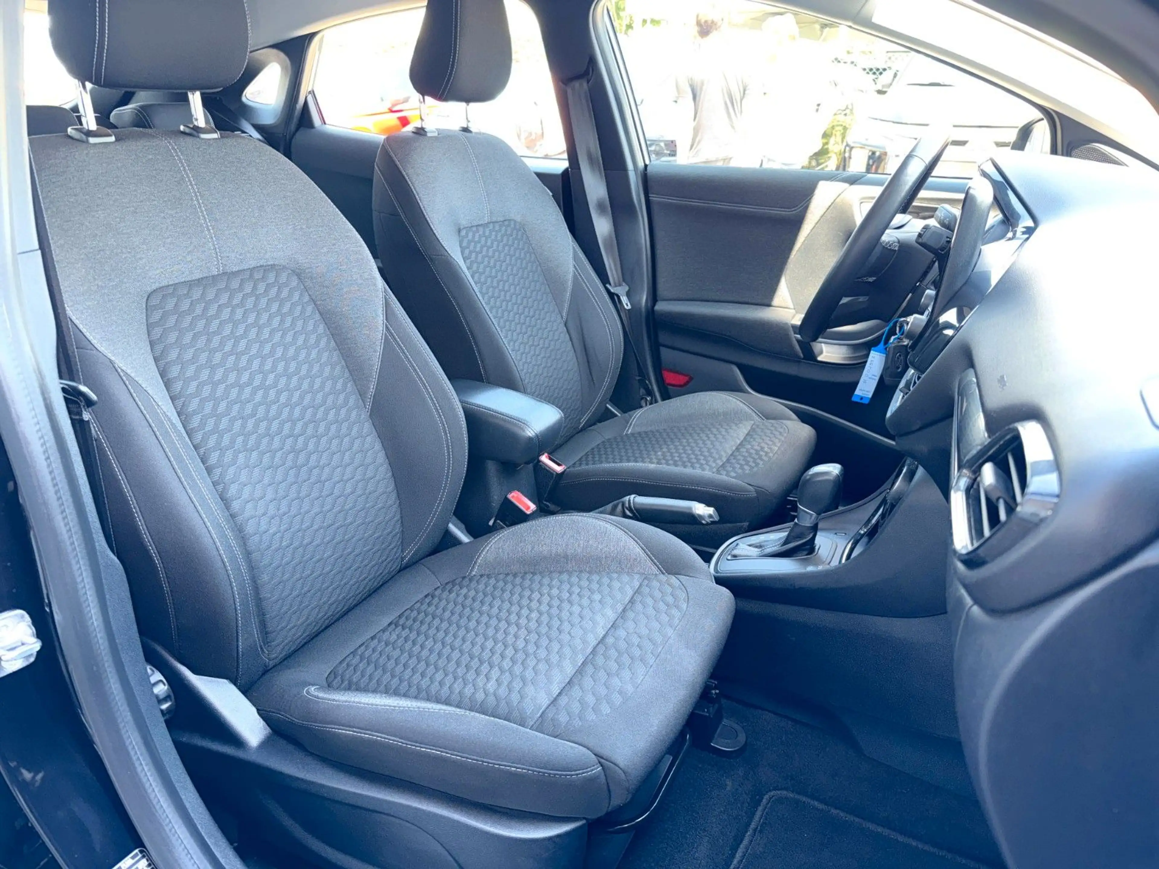 Ford Puma Titanium *NAVI*LED*SITZH*DAB*KAMERA*CARPLAY — photo 16