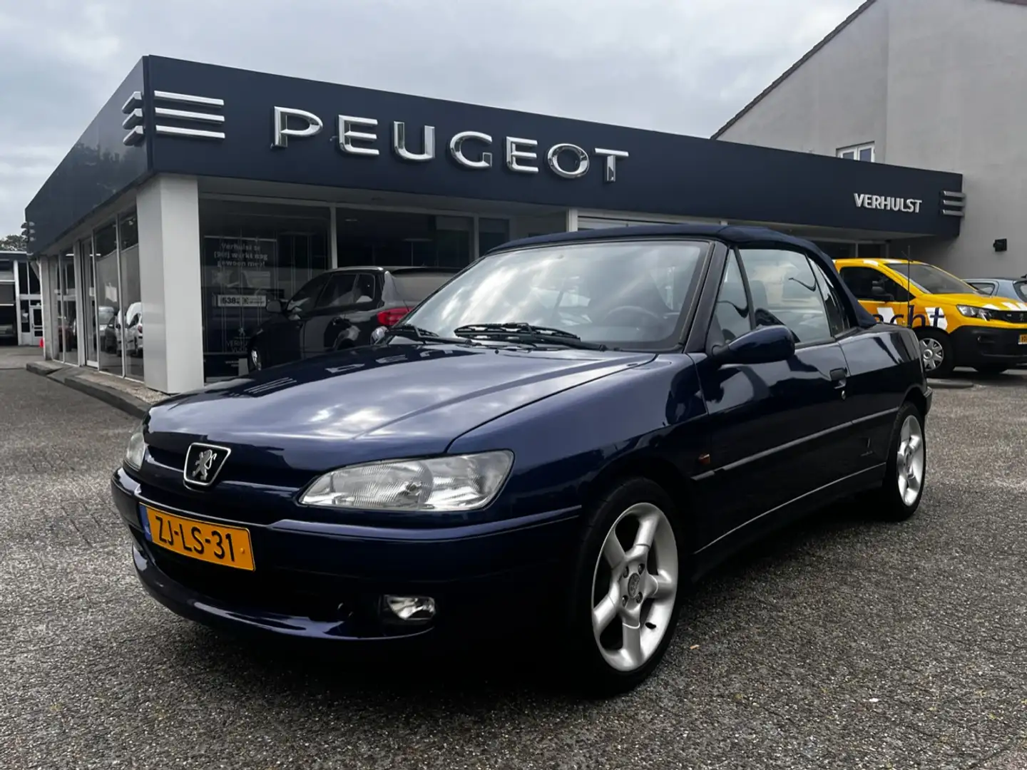 Peugeot 306 1.6 CABRIOLET plava - 1
