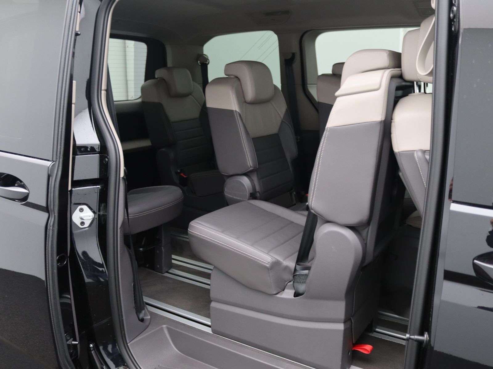 Volkswagen T7