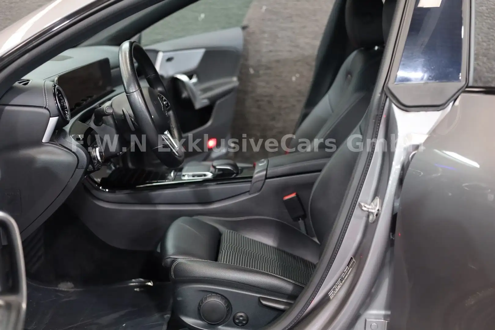 Mercedes-Benz CLA 180 d Edition*Widescreen*Kamera*Led Grau - 2