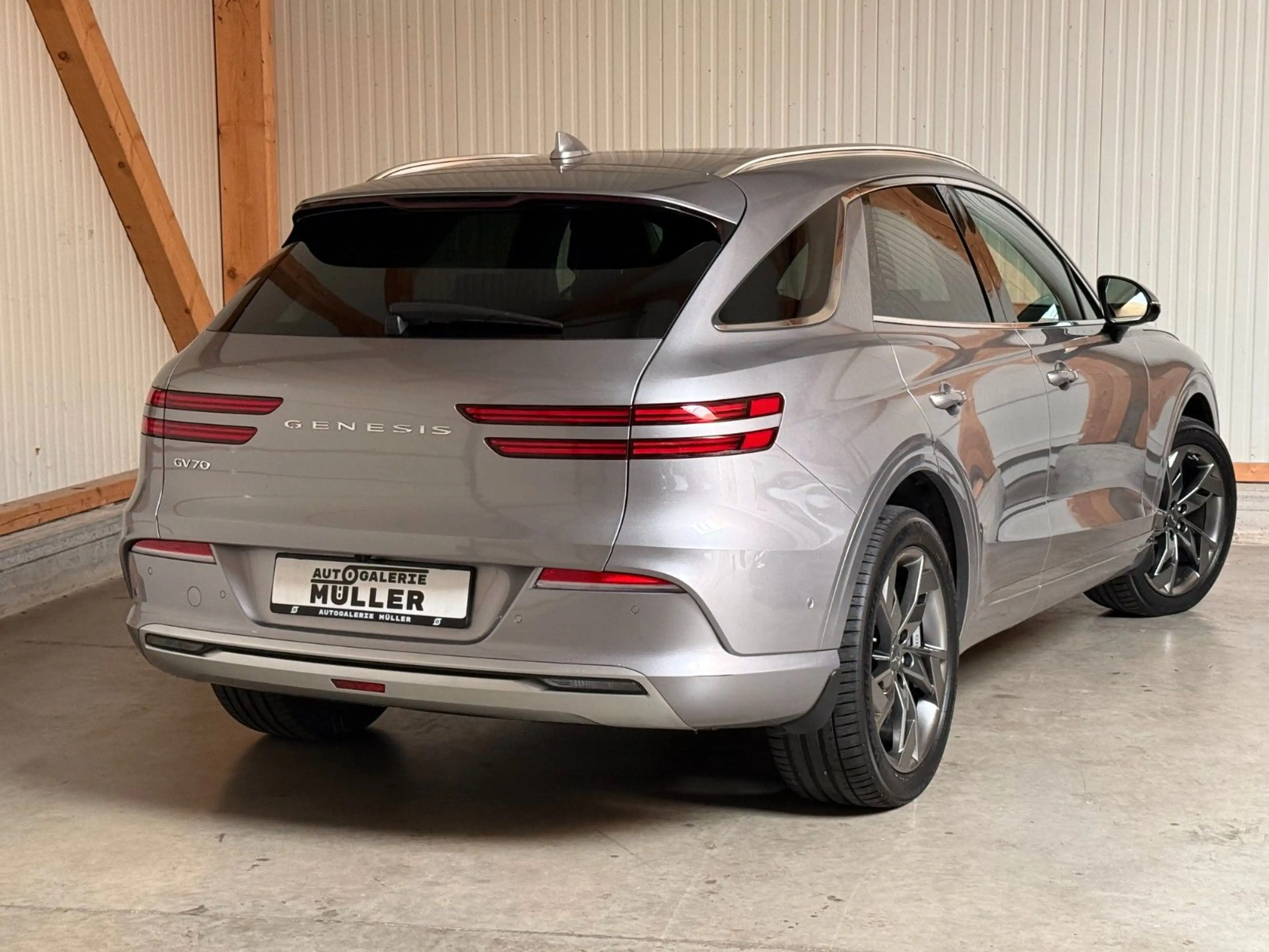 Genesis GV70 Sport Electrified °NAPPA°HUD°SITZLÜFTUNG° — photo 3