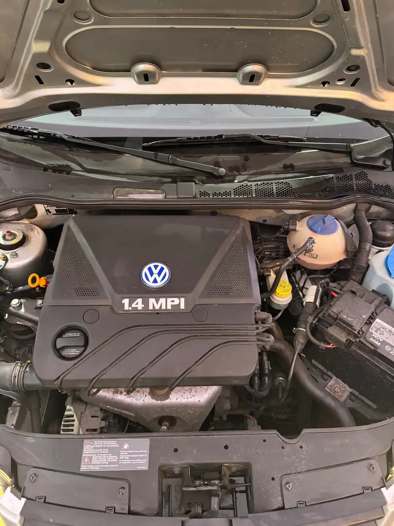 Volkswagen Polo 1.4i Silver - 2