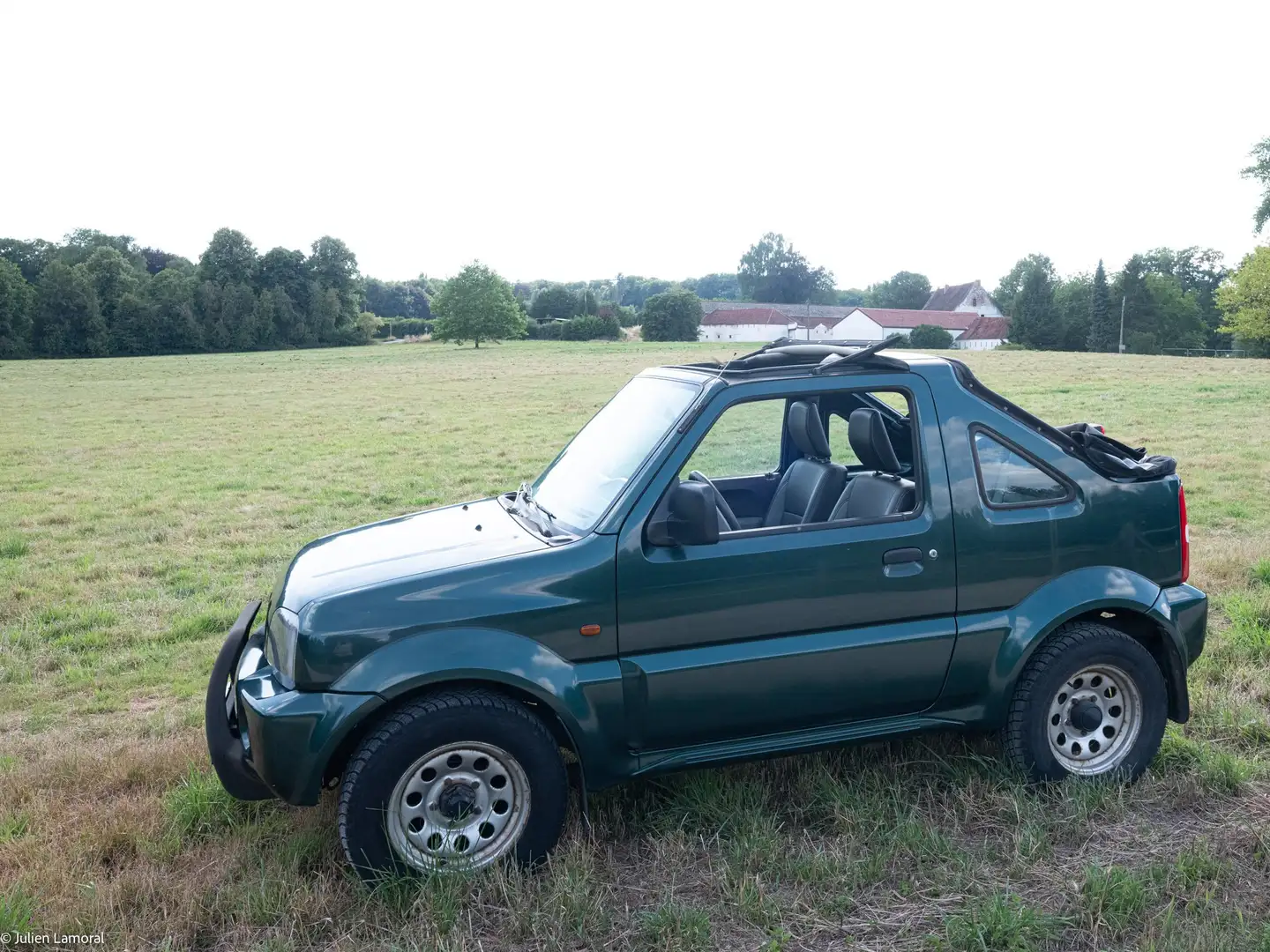 Suzuki Jimny Jimny Cabrio 1.3i 16v JLX ABS Groen - 1