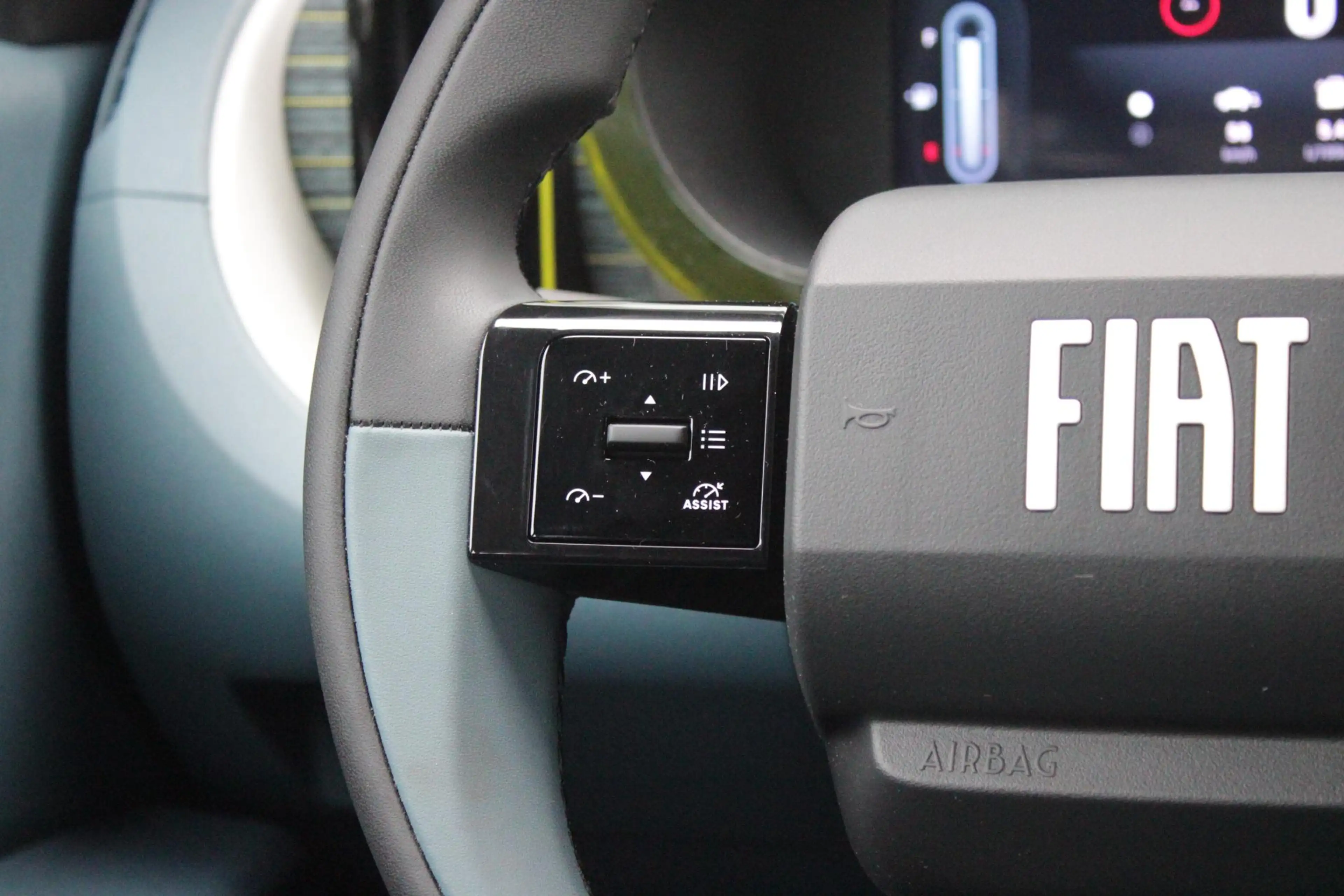 Fiat Grande Panda 1.2 Hybrid 110PK AUTOMAAT ICON | PACK STYLE: 16" L — photo 31