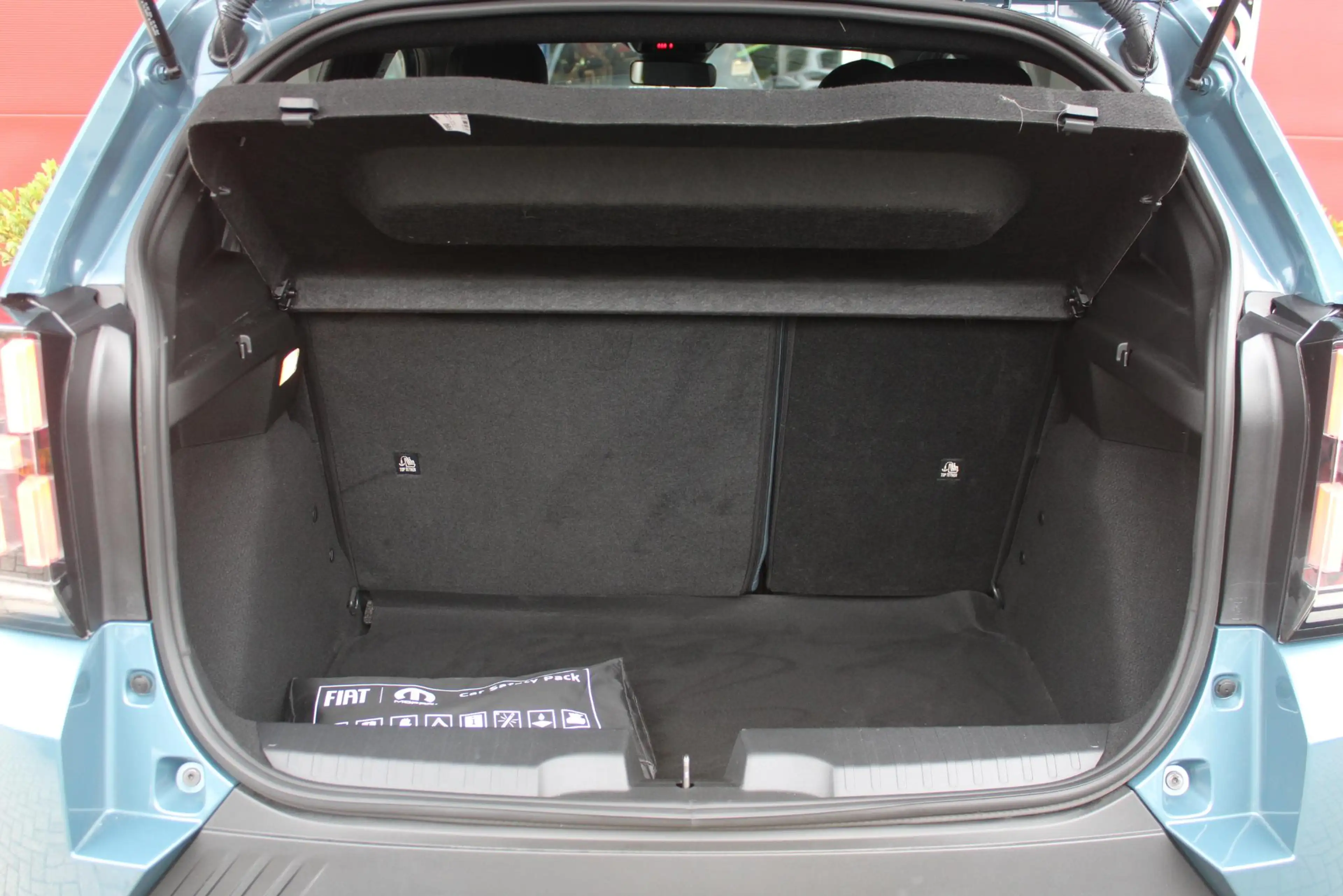 Fiat Grande Panda 1.2 Hybrid 110PK AUTOMAAT ICON | PACK STYLE: 16" L — photo 9