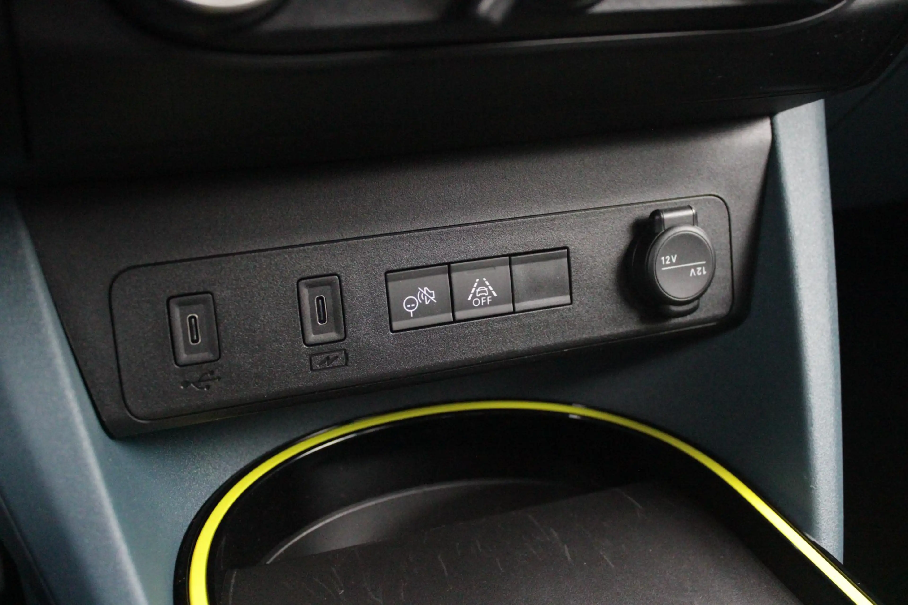 Fiat Grande Panda 1.2 Hybrid 110PK AUTOMAAT ICON | PACK STYLE: 16" L — photo 22