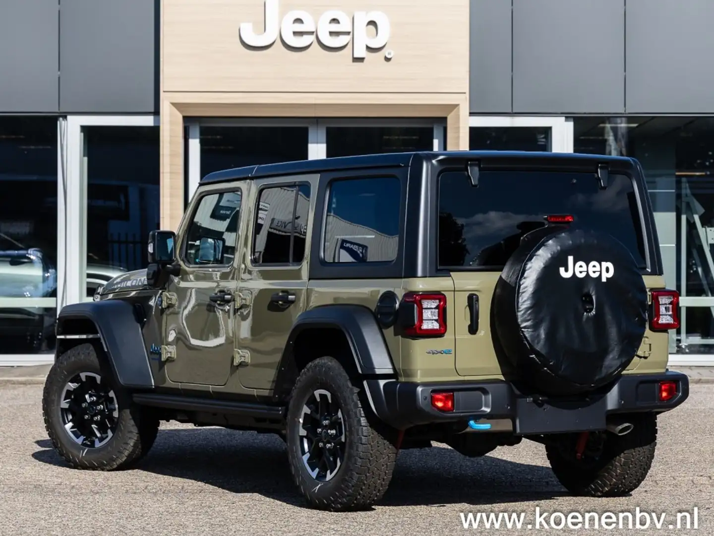 Jeep Wrangler 4xE 380pk Auto. 4x4 RUBICON 1941 2500 KG Trekgewic Grün - 2