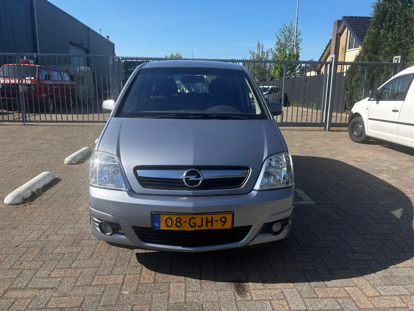 Opel Meriva 1.6-16V Automaat NW APK Grijs - 2