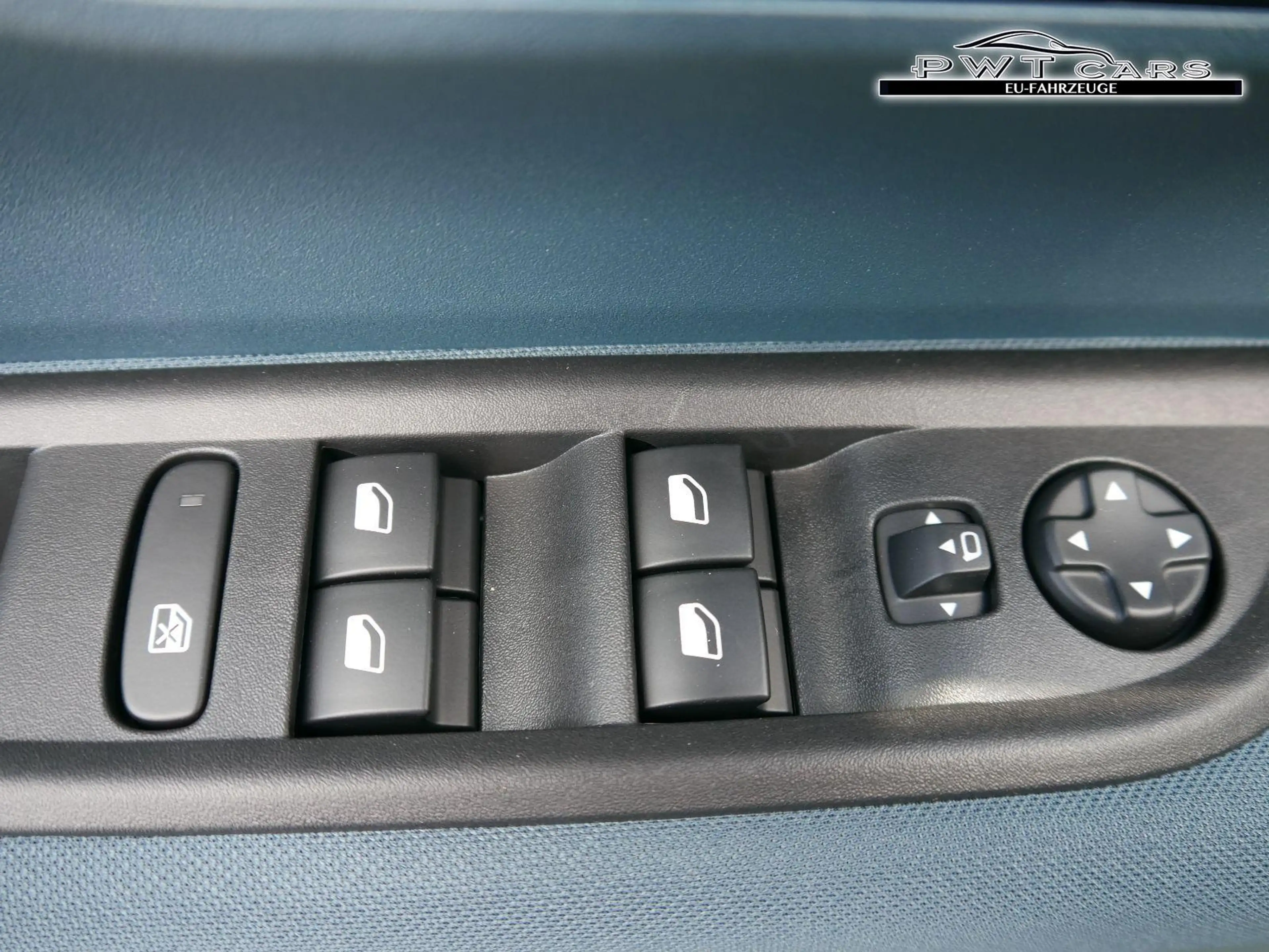 Fiat Grande Panda BUSINESS EDITION HYBRID 1.2*NAVI*PDC*KAMERA*LED... — photo 9