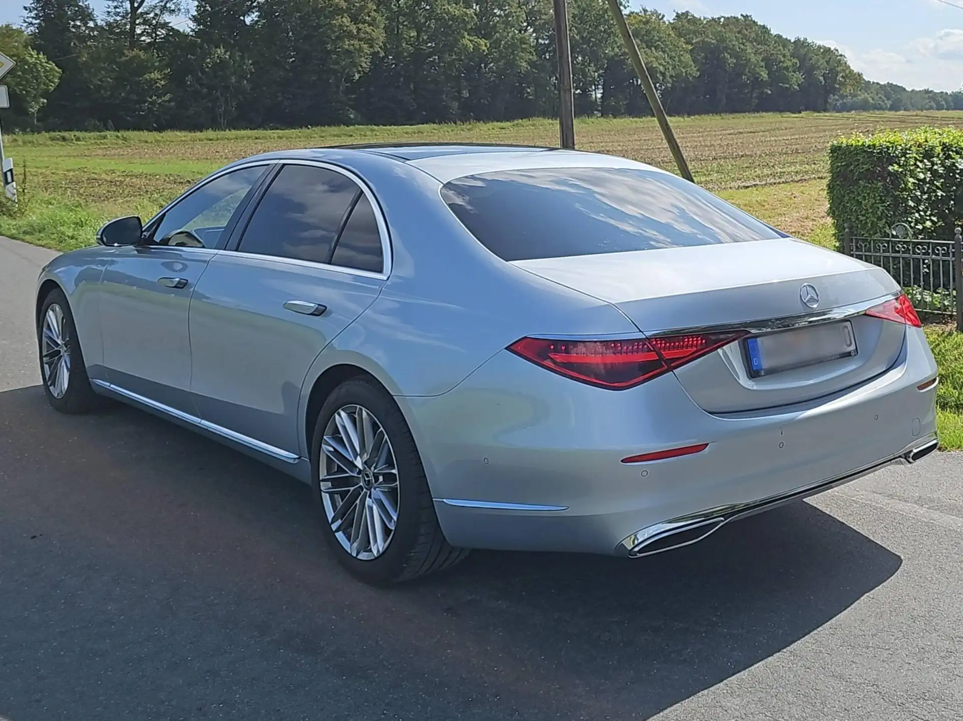 벤츠 Mercedes-Benz S-Class S 400 2022 은색 사진 2