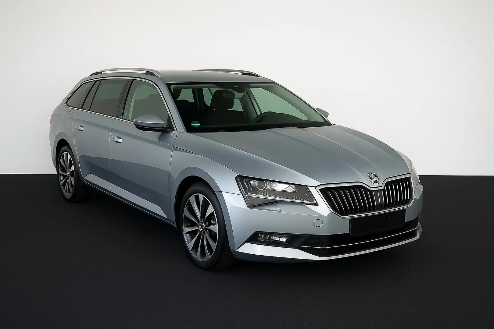 Skoda Superb Style AHK Sitzheizung Rückfahrkamera Navi Gris - 1