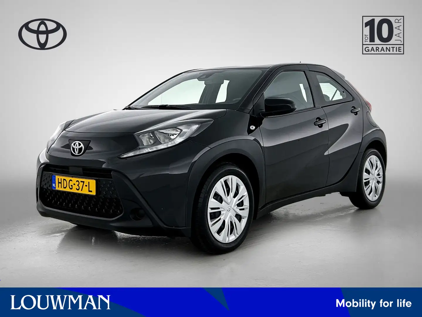 Toyota Aygo X 1.0 VVT-i MT Play | BTW Voertuig | Achteruitrijcam Schwarz - 1